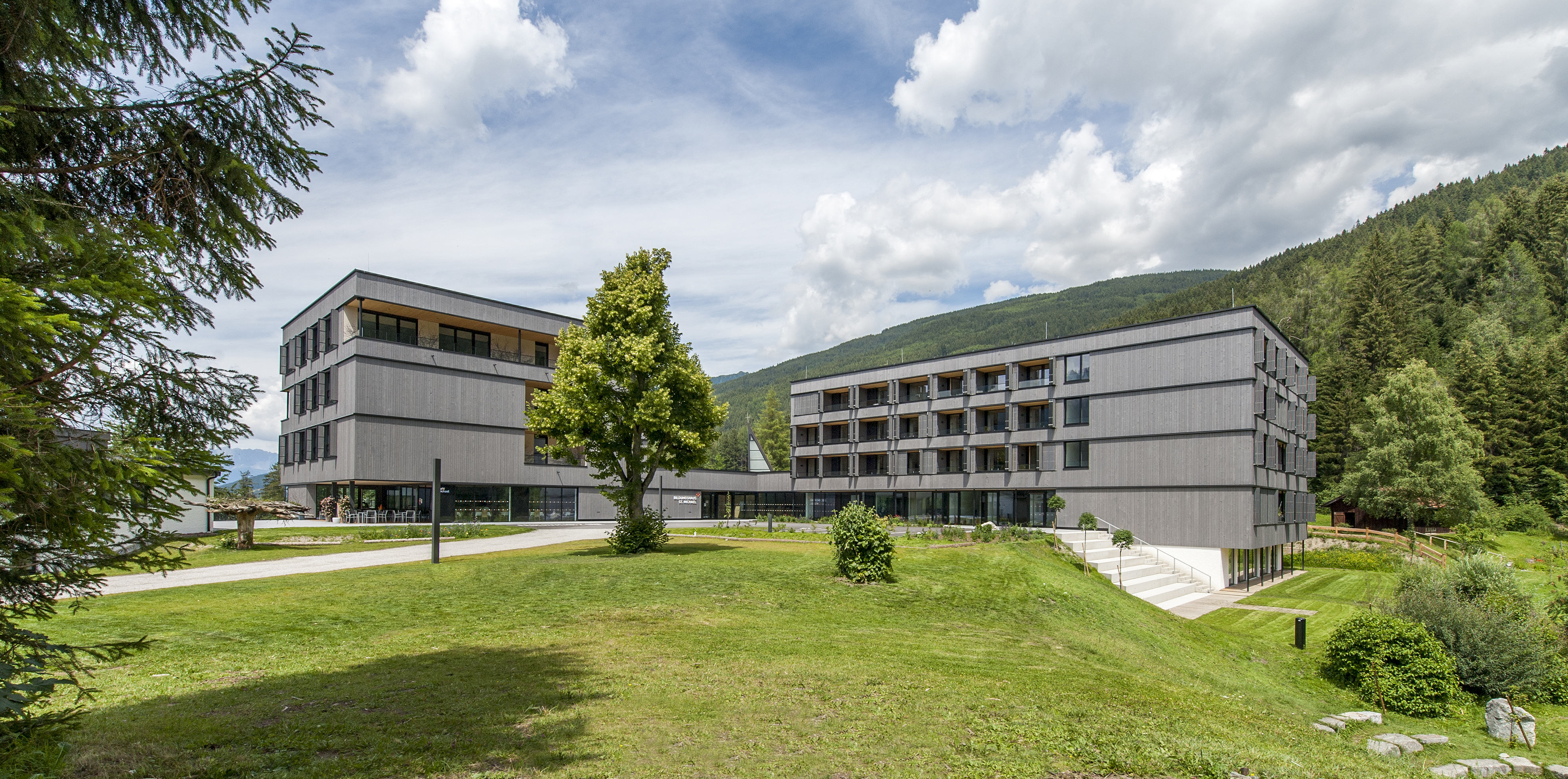 Bildungshaus St. Michaell