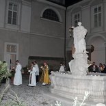 Lichtfeier im Hof des Priesterseminars