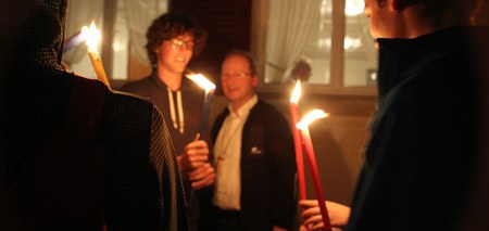 Herzliche Einladung zu Advent-Exerzitien / Berufungspastoral der Katholischen Kirche Vorarlberg Herzliche Einladung zu Advent-Exerzitien